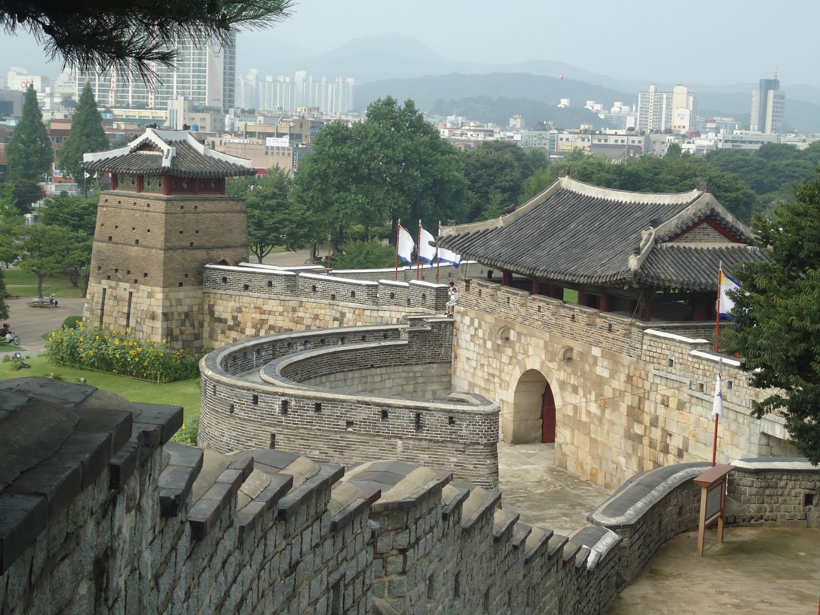 JOUR 14 - SEOUL - ESCAPADE HISTORIQUE A SUWON