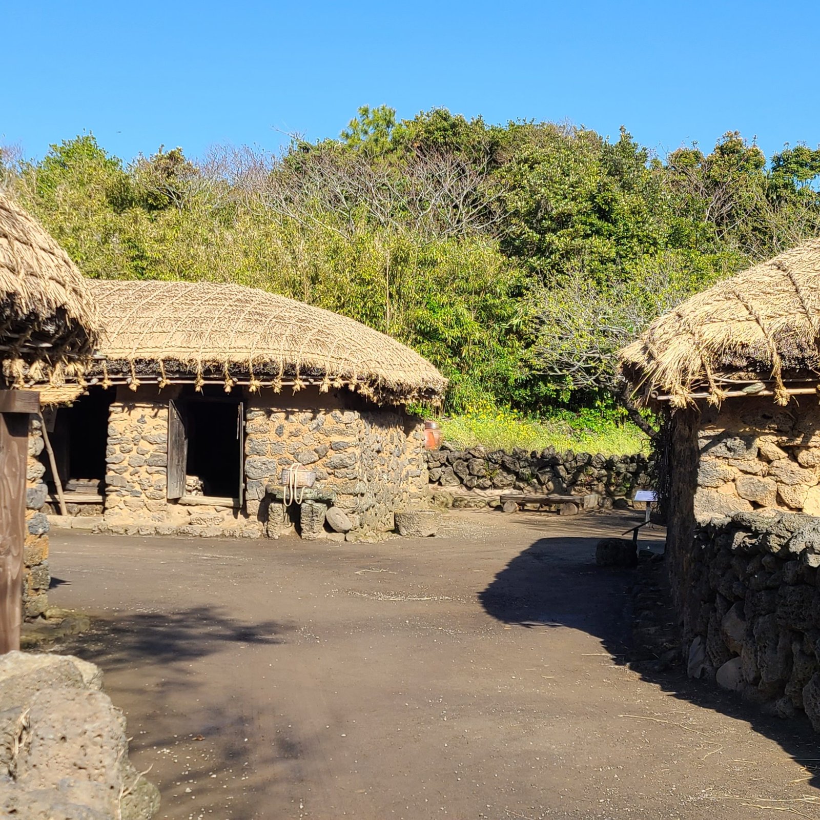 JOUR 19 –SEOUL OU JEJU– Traditions & délices locaux