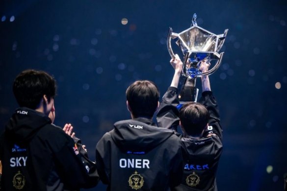 Sang-hyeok « Faker » Lee et T1 source _ l'équipe