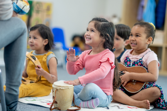 Kids doing musics